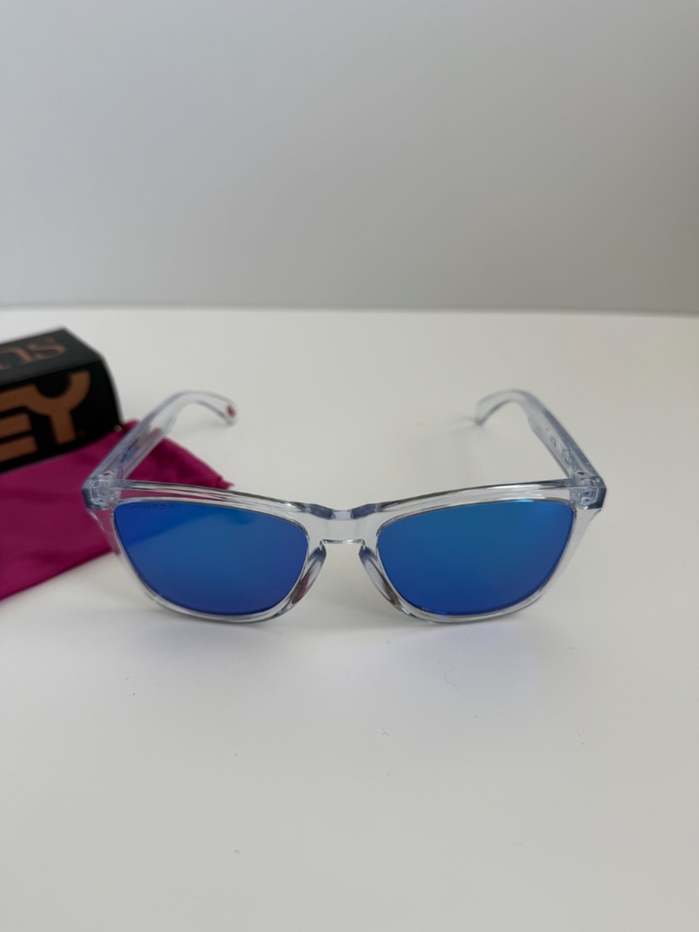 Oakley Frogskin Crystal & Mirrored Prizm Sapphire